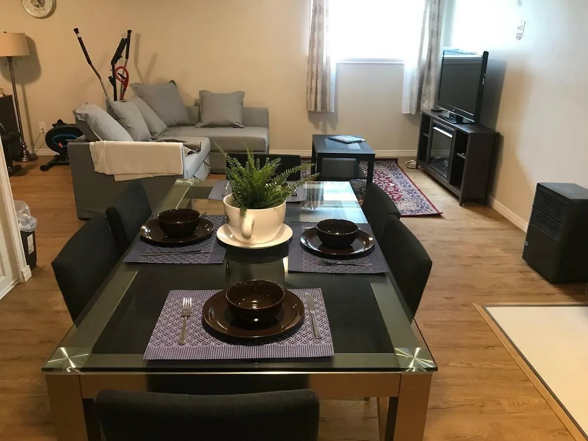 Self Check-In Spacious Apartment With Full Kitchen Ottawa