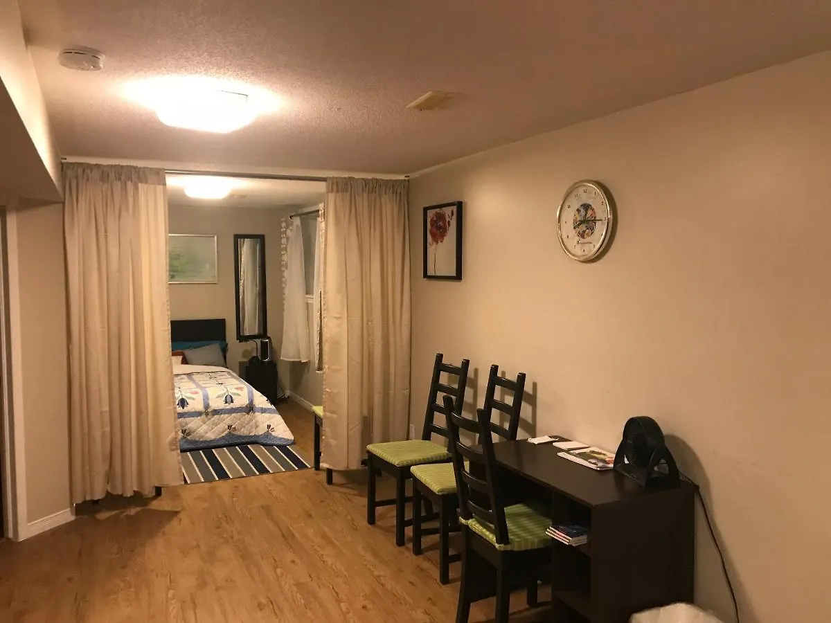 Self Check-In Spacious Apartment With Full Kitchen Ottawa