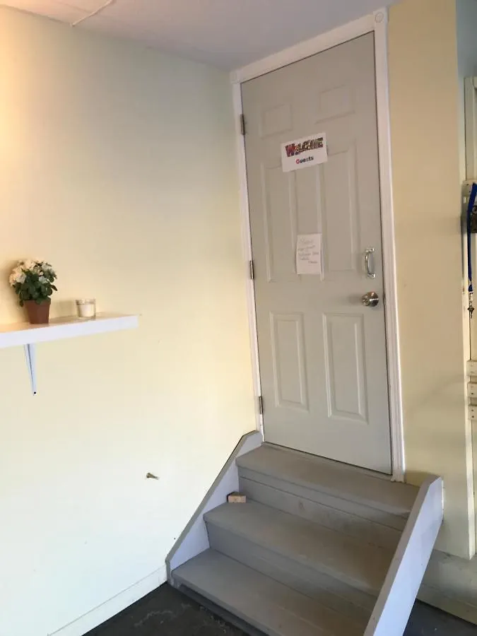 Self Check-In Spacious Apartment With Full Kitchen Ottawa